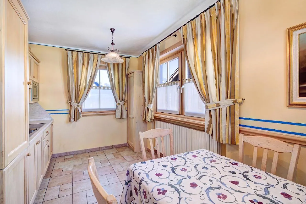 Apartment Chalet Betty Appartamento Sgembro Livigno